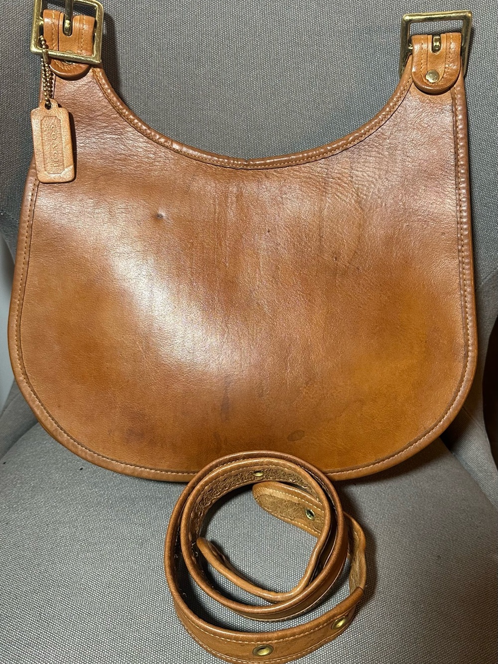 Vintage coach large saddle in saddle 9210